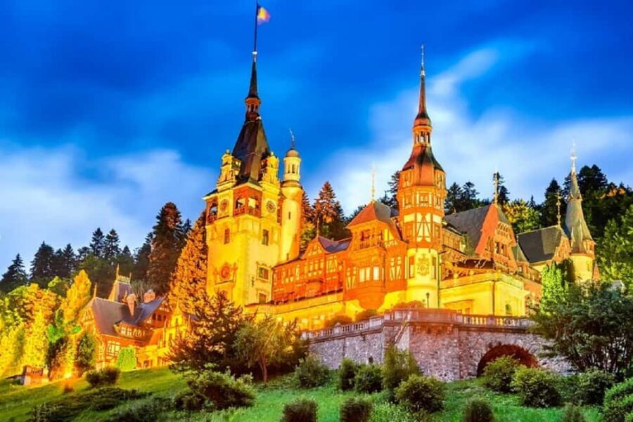 3 Castles Tour From Bucharest: Peles, "Wednesday" & Dracula - Pace, break time, and how much each castle time is worth