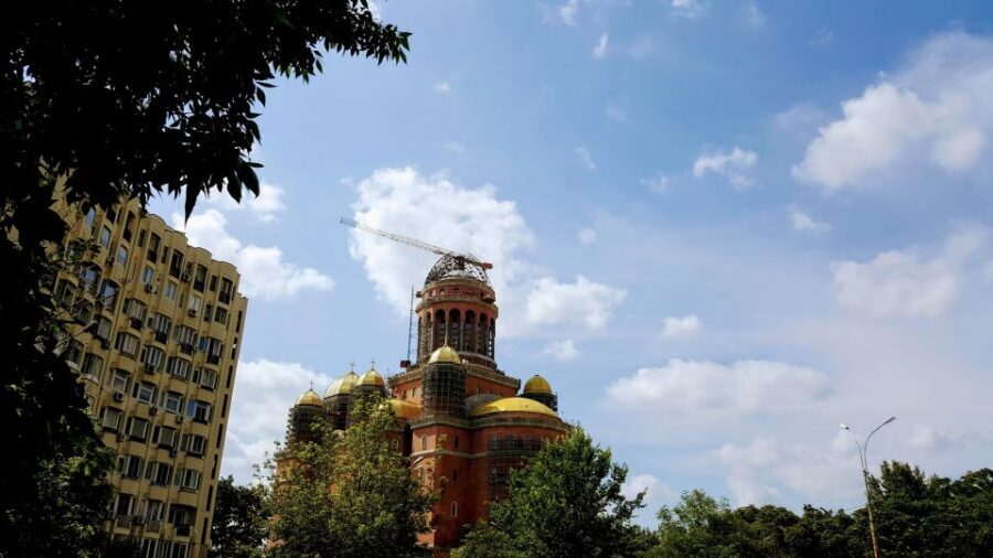 3-Hour Guided Tour of Communist Bucharest - The Café Break and Snack Planning (What’s Included vs Extra)