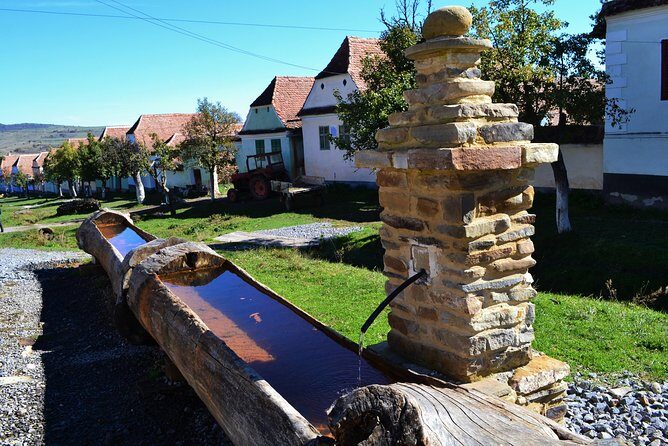 4-Day Private Tour in Transylvania from Bucharest - Guides make or break this kind of private route