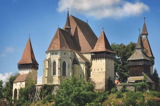 4-Day Private Tour of Transylvania from Bucharest - Day 2: Bran Castle’s Dracula legend and Sibiu’s two-level streets