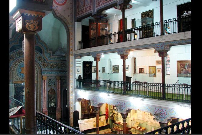 4h Jewish Legacy in Bucharest - Private Tour by Car and Walking - Why the private format is worth paying for