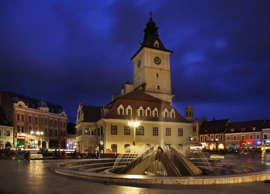 Brasov: Candlelight Tour of Medieval Architecture - Meeting at Piata Sfatuli: start where Brasov looks oldest