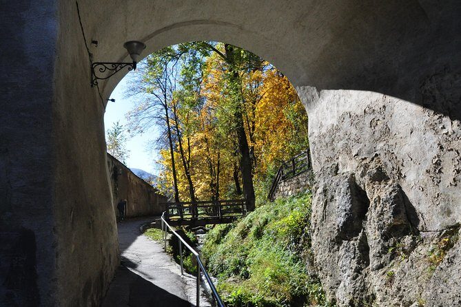 Brasov Old Town Small-Group Walking Tour - The guide factor: what you’re really buying