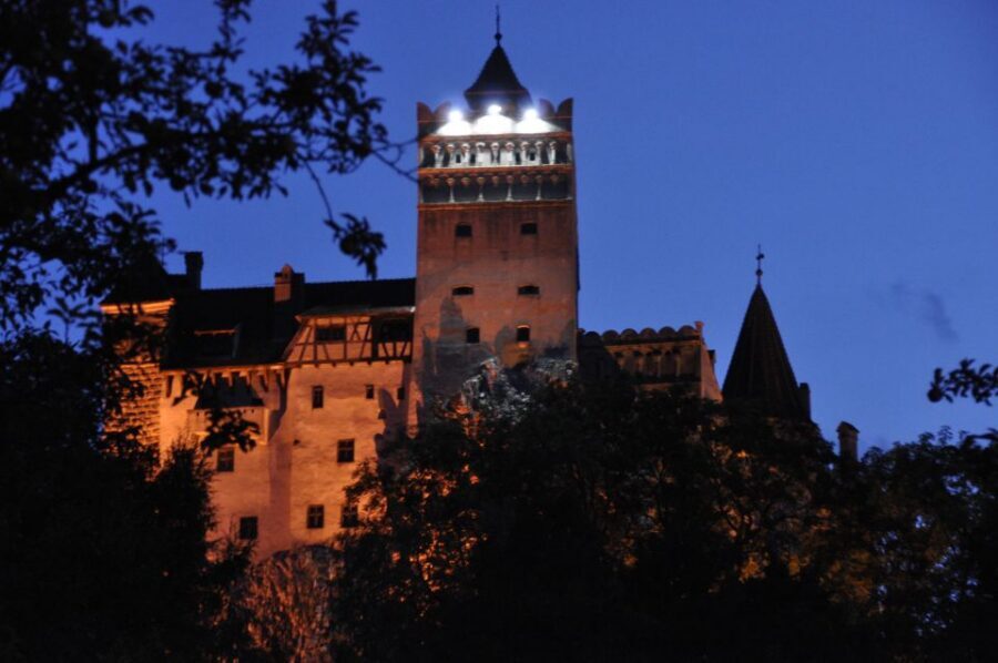 Brasov: Peles Castle, Bran Castle & Rasnov Fortress Day Tour - Why This Day Tour Works So Well From Brașov