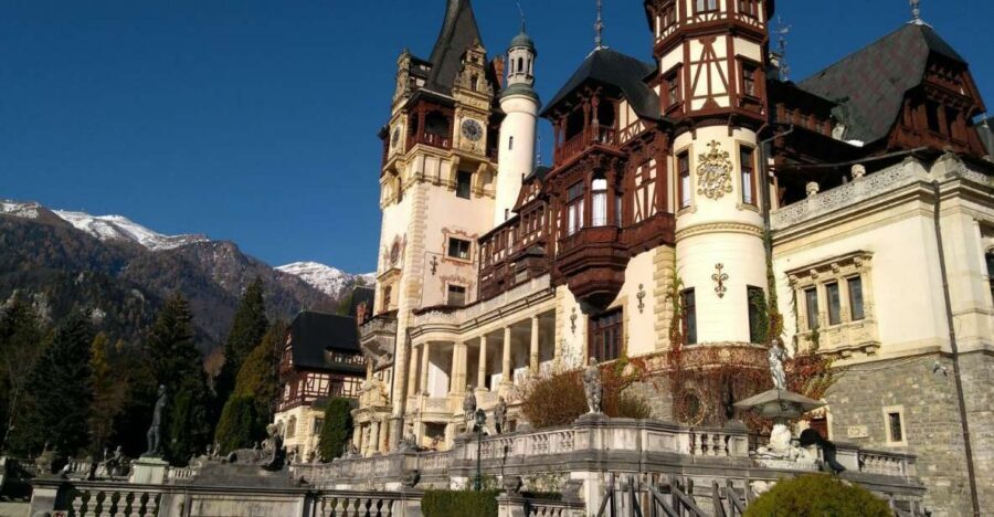 Brasov: Peles Castle, Bran Castle & Rasnov Fortress Day Tour - Bran Castle: Vlad the Impaler Legends Without Losing the Thread
