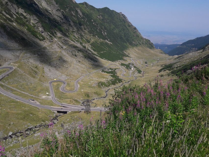 Brasov: Transfagarasan Highway, Balea Lake & Carta Monastery - Starting in Brasov: smooth pickup, then straight to the mountains
