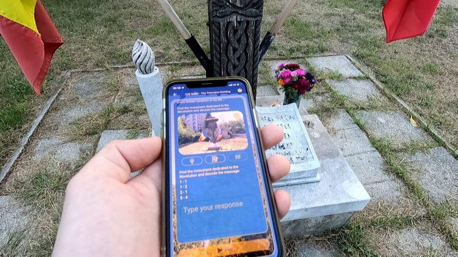 Bucharest 1989 Revolution Walking Tour with Smartphone App - What makes this tour worth it: the best parts