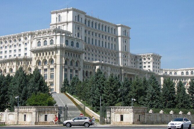 Bucharest City Tour 4h - The real value: a private, time-smart Bucharest overview