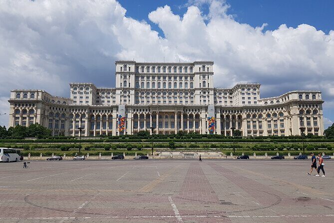 Bucharest City Tour 4h - Calea Victoriei: a boulevard of opposites