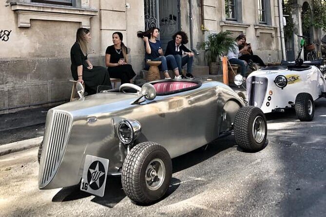 Bucharest: CityTour in one of a kind mini hot rod - The one-hour flow: briefing, driving, and photo moments