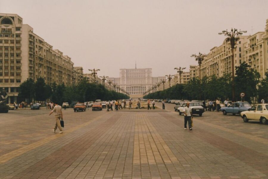Bucharest Communism: From Lenin to Ceausescu - Ceaușescu’s background and power: from limited schooling to long rule