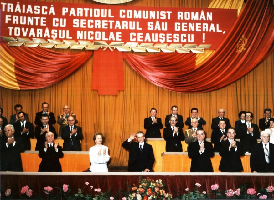 Bucharest Communism: From Lenin to Ceausescu - Bucharest fountains, Piața Unirii, and the urban script of socialism