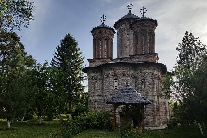 Bucharest Day Trip to Discover Dracula's Life Journey - Curtea de Argeș church: royal burials and the beauty stop