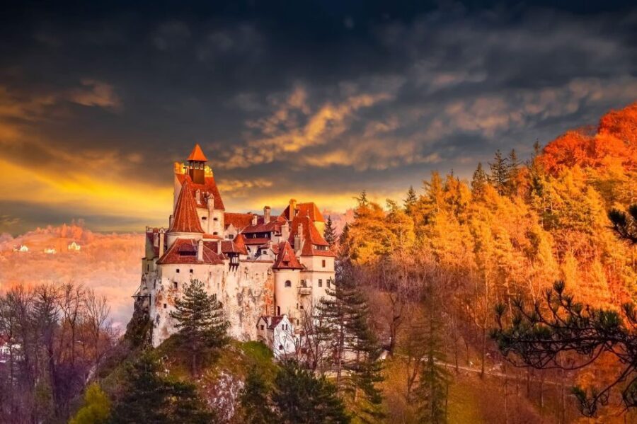 Bucharest: Dracula’s Castle, Peles Castle & Brasov Day Trip - Bran Castle and the Dracula story: what you’ll actually see