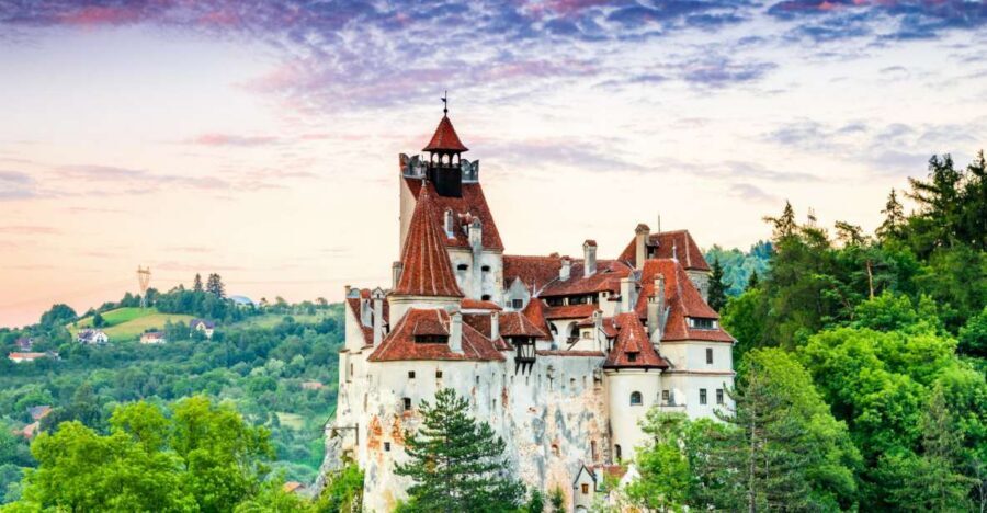 Bucharest : Dracula's Castle, Peles Castle & Brasov Old Town - Entering Peleș Castle in Sinaia: Royal Elegance and the Best-Case Timing