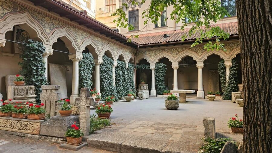 Bucharest: Guided Walking Tour with Romanian Snack - Old Town to Cărturești Carusel: Medieval Streets to Downtown Personality