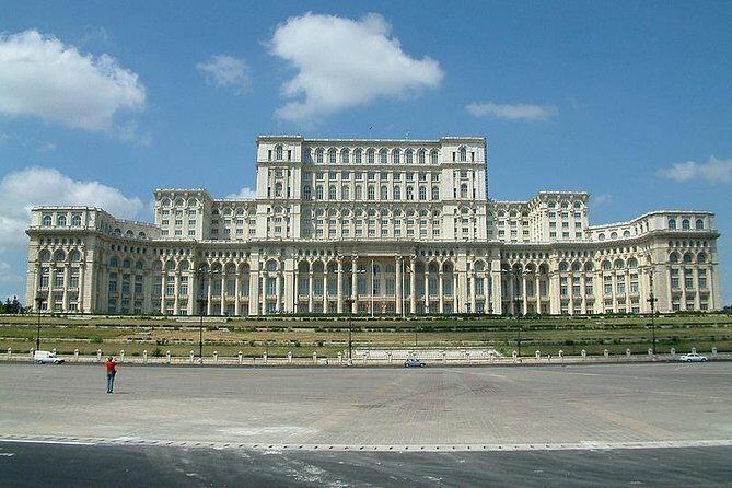Bucharest Half a Day Bike Tour - Palatul Patriarhiei and Antim Monastery: When Politics Meets Religion