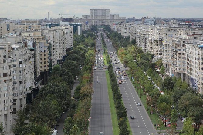 Bucharest Half a Day Bike Tour - Old Boulevards, Royal Dynasty Details, and the Built-In Photo Breaks