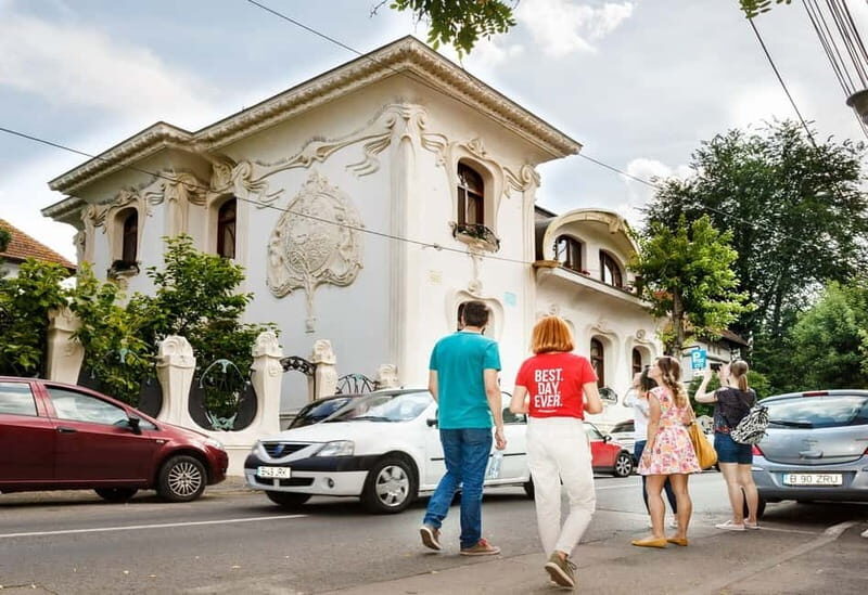Bucharest: Hidden Gems 2.5-Hour Walking Tour - Batistei neighborhood and its old church you can actually enjoy