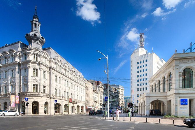 Bucharest Highlights Bike Tour - Stop 1: Bike The City, National Bank, and an old Bucharest foundation
