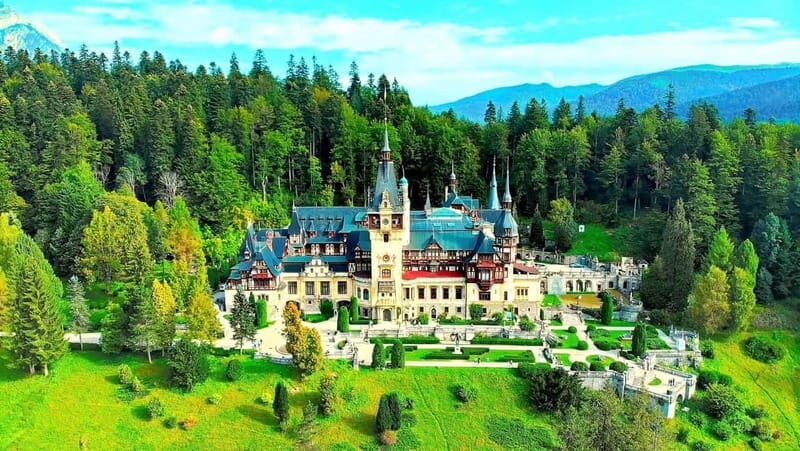 Bucharest: Peles and Bran Castles and Brasov Day Trip - Bran Castle: Dracula’s Castle with a Real Border Job