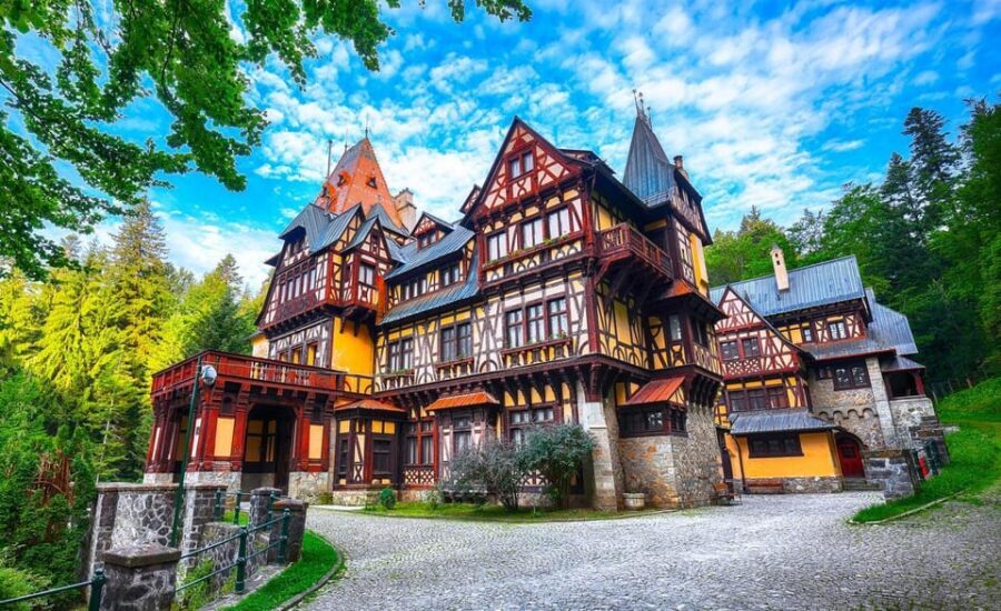 Bucharest: Peles Castle, Bran Castle, & Brasov Old Town Tour - Booking value: why this $40 day trip can make sense