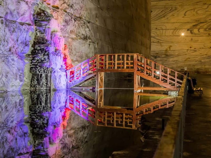 Bucharest: Salt Mine Day Trip to Slănic - The Quick Stop on the Way: Why That 15 Minutes Matters