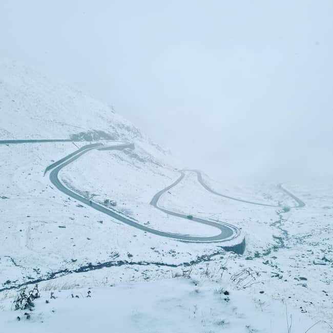 Bucharest: Transfăgărășan Highway & Balea Lake -Private Tour - Bear Sightings on the Road: How to Think About It