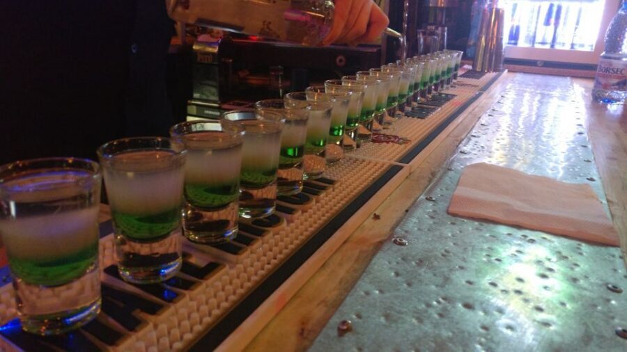 Bucharest: Weekend Pub Crawl - How the 4-5 Old Town venues keep the music and style changing