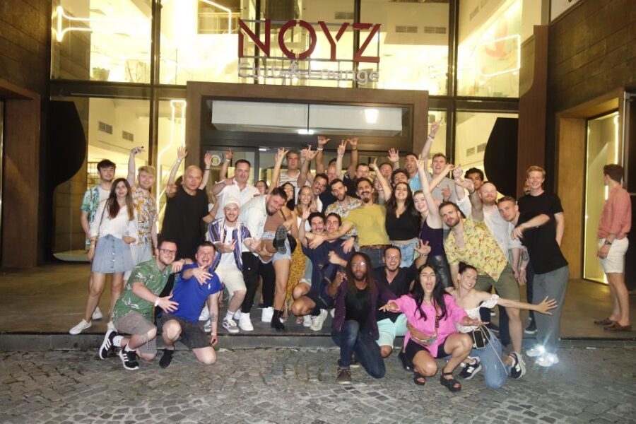Bucharest: Weekend Pub Crawl - Guides who actually run the room: names you may meet