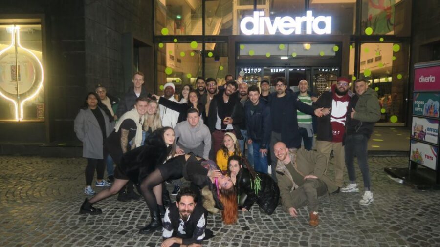 Bucharest: Weekend Pub Crawl - What the last venues feel like (and how to plan your night)