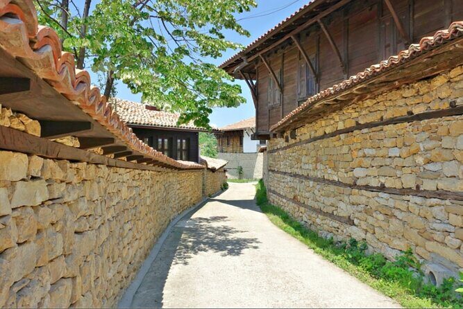 Bulgaria -Private Tour- Basarbovo, Arbanasi, Veliko Tarnovo - Basarbovo Monastery: An Active Rock-Hewn Cave With Real Faith