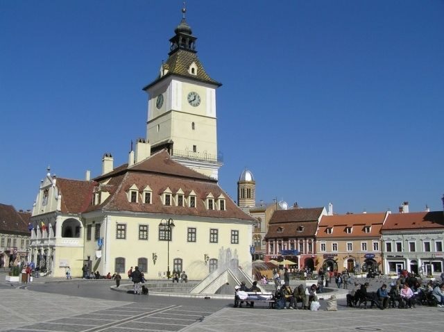 BV01 - City Tour Brasov in English: Secrets of Kronstadt - St. Nicholas Orthodox Church: the city’s education and faith legacy