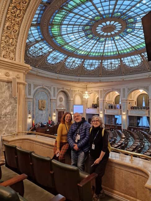 Check out the Parliament in Bucharest and explore the Communist dictatorship - Meeting Caru cu Bere: setting the tone fast in Bucharest