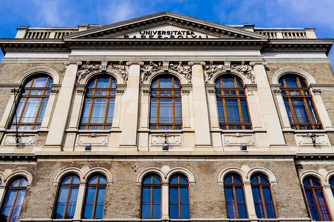 Cluj-Napoca: 2.5-Hour Guided Walking Tour - Stop 4: Piața Avram Iancu and the feel of turn-of-the-century architecture