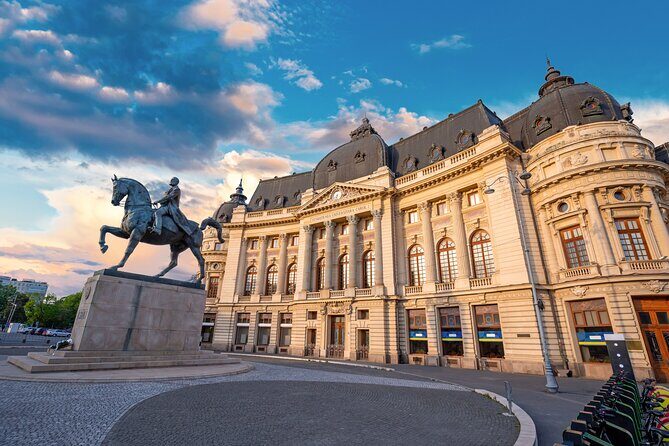 Communist Era Bucharest Tour - Where the tour starts: Manuc’s Inn and your easy meeting point