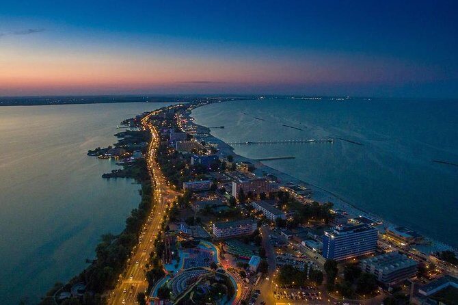 Constanta and the Black Sea Coast - Private Tour from Bucharest - Genoese Lighthouse and Mihai Eminescu bust: a photo stop with context