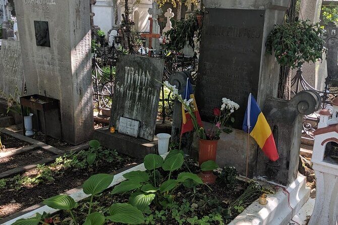 Darkside Tour of Bucharest - small group - Calea Victoriei: the scandalous side before communism