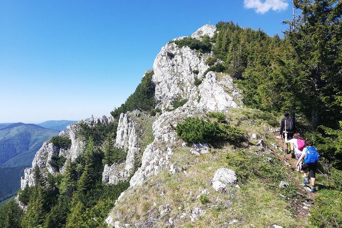 Day Hike PRIVATE - Piatra Craiului National Park - Private hike in Piatra Craiului: the real advantage is control