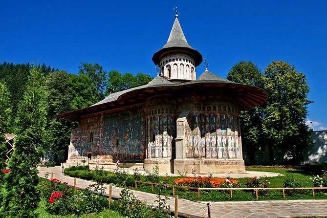 Day trip from Iasi to the UNESCO Painted Monasteries in Bucovina - Voroneț Monastery murals: Christianity told in color and mystery