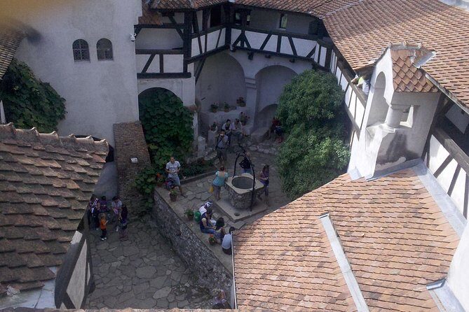 Dracula and Peles Castles Premium Tour with Hotel pick-up - Managing a long day without losing your brain