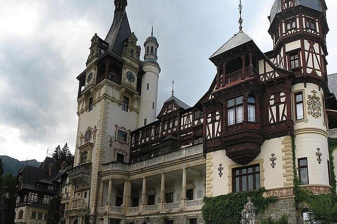 Dracula Castle, Peles Castle & Brasov-Private Tour from Bucharest - Guides like Octavio and Radu turn the day into something personal