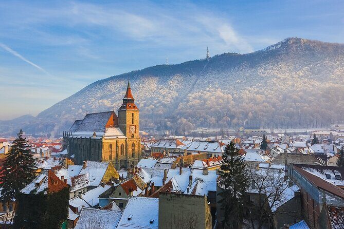 Dracula's Castle - Private Tour with Peleș Castle and Brașov city - What you’ll notice on the ground: pace, storytelling, and line-smart entry