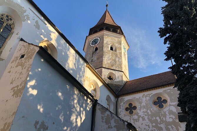 Experience the History of Bran Castle and Saxon Fortifications in Burzenland - Quick Practical Tips Before You Go