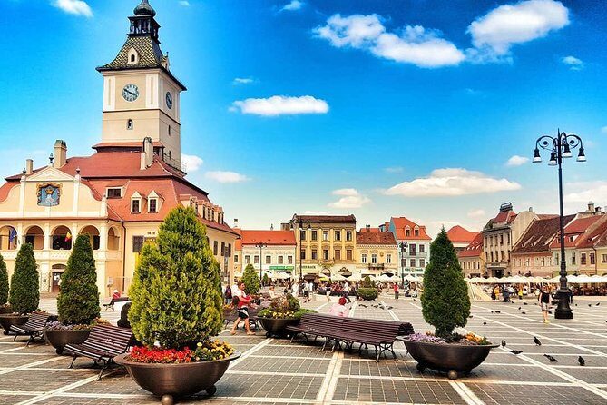 Explore Transylvania: Dracula, Peles Castle & Brasov Private Tour - Brasov Historical Center: Medieval Saxon Streets and Town-Centered Charm