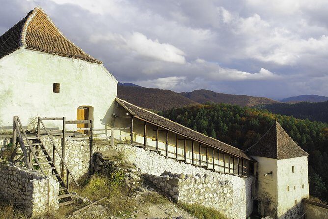 From Brasov: Discover Bran Castle and Râșnov Fortress - Group size and guide style: what makes the difference