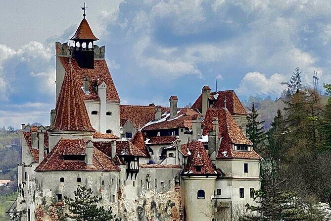 From Brasov: Small-group tour Bran, Rasnov, and Peles Castles - Bran Castle and Vlad lore: Dracula-themed, history-adjacent, and very walkable
