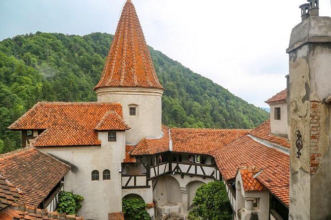 From Brasov: Small-group tour Bran, Rasnov, and Peles Castles - Who should book this Bran, Râșnov, and Peleș tour from Brașov