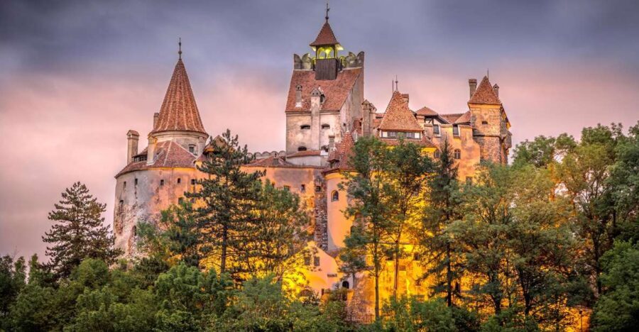 From Bucharest: A Taste of Transylvania: Private Tour - Brasov Old Town: Teutonic Knights, Dacian Roots, and Walkable Medieval Streets