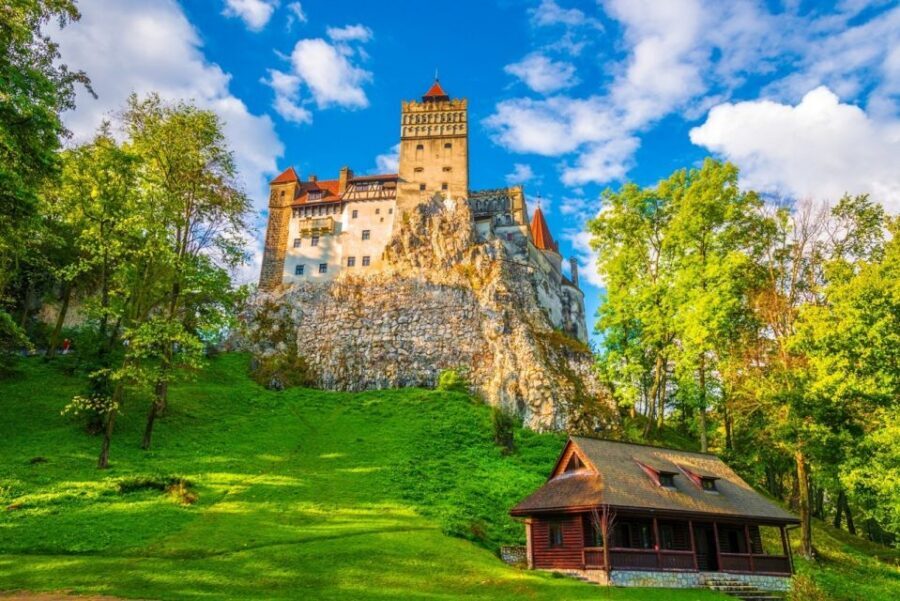 From Bucharest: Brasov Peles & Dracula's Castle Day Tour - Key Things I’d Prioritize on This Tour